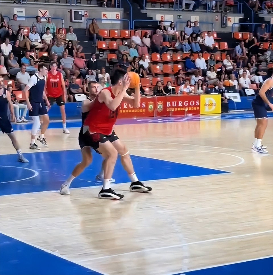 途一片光明, 球线附近要