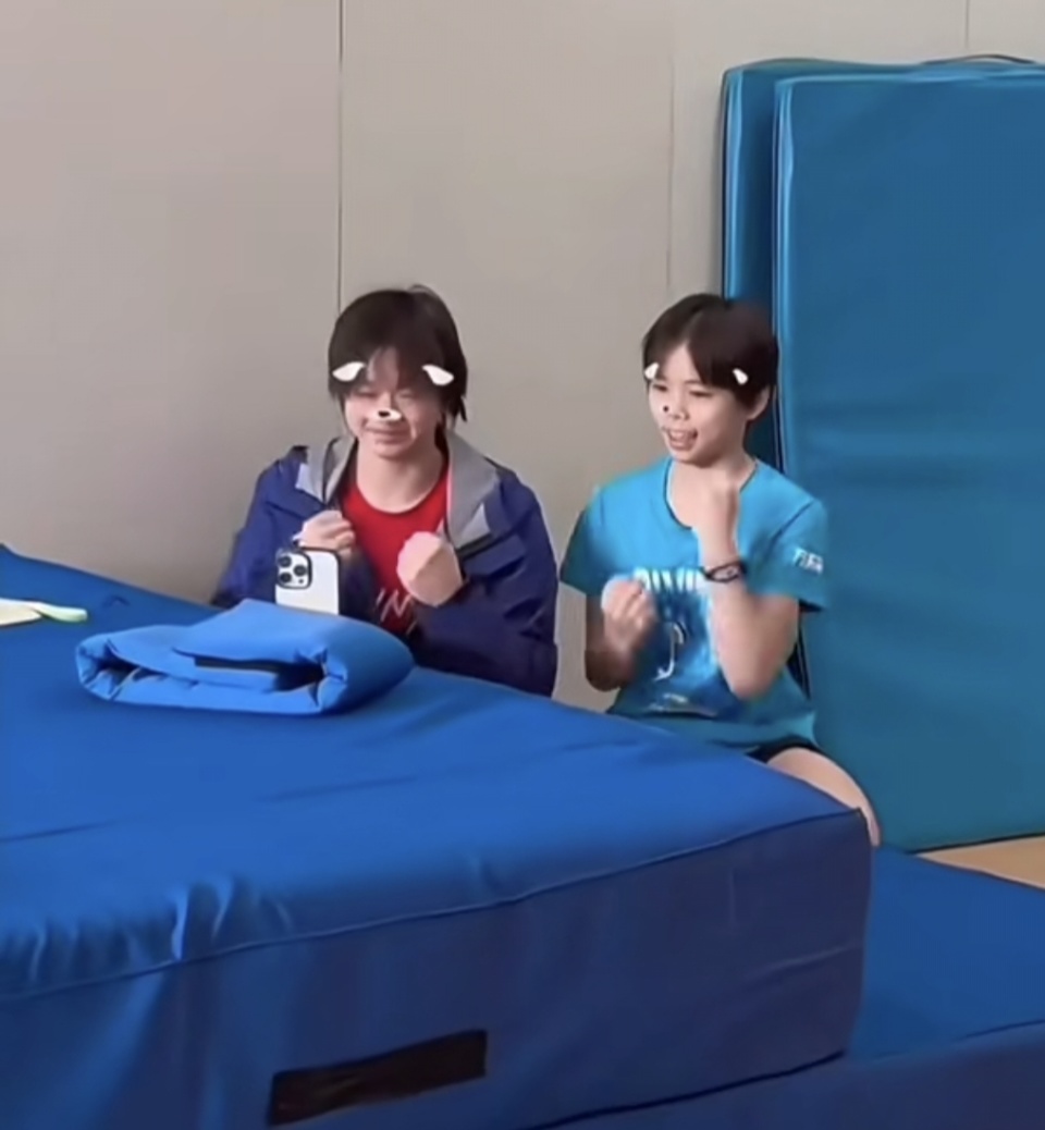 馆里拍视频, https